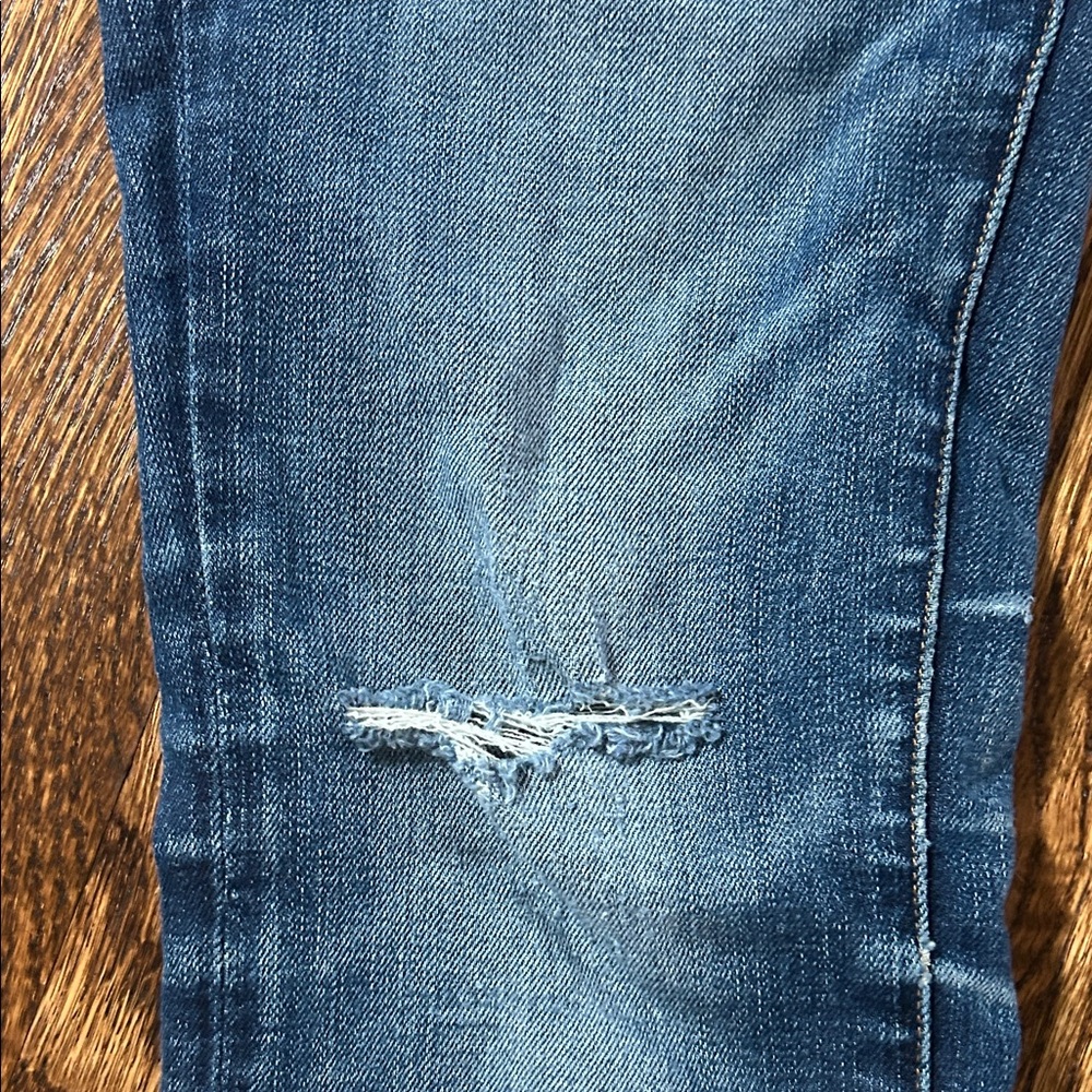 Lucky Brand Women's Dark Blue Skinny Jeans - Picture 4 of 8